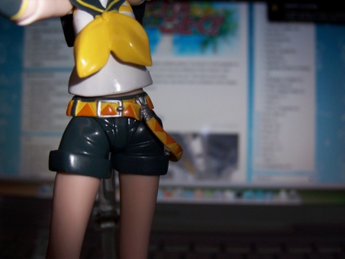 Picture 8 in [Kagamine Rin and Len Figmas]