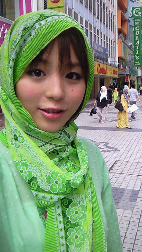 Picture 2 in [Haruhi is Malaysian]