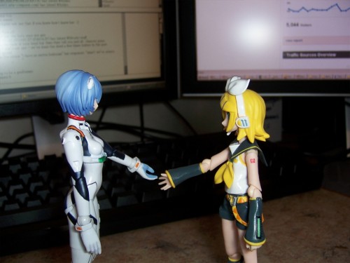 Picture 8 in [Revoltech Fraulein Ayanami Rei First Contact]