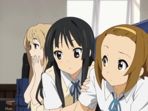 Picture 4 in [Saten looks like Mio but is nothing like her]